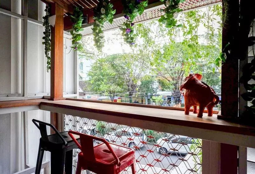 Majatalo Koolkost @ Inep Kayu Jebres