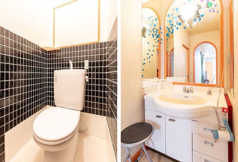 ホテル Oyo  Tatsuyoshi Osaka Sennan