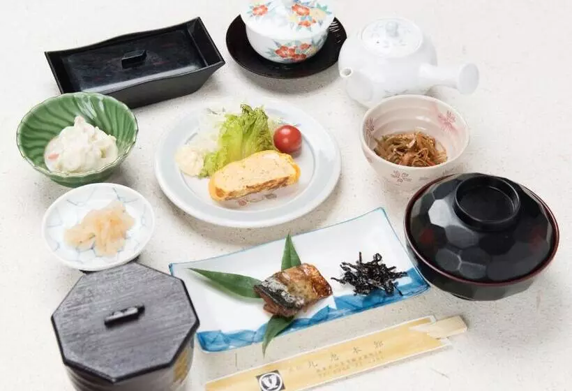 ホテル Ryokan Marue Honkan