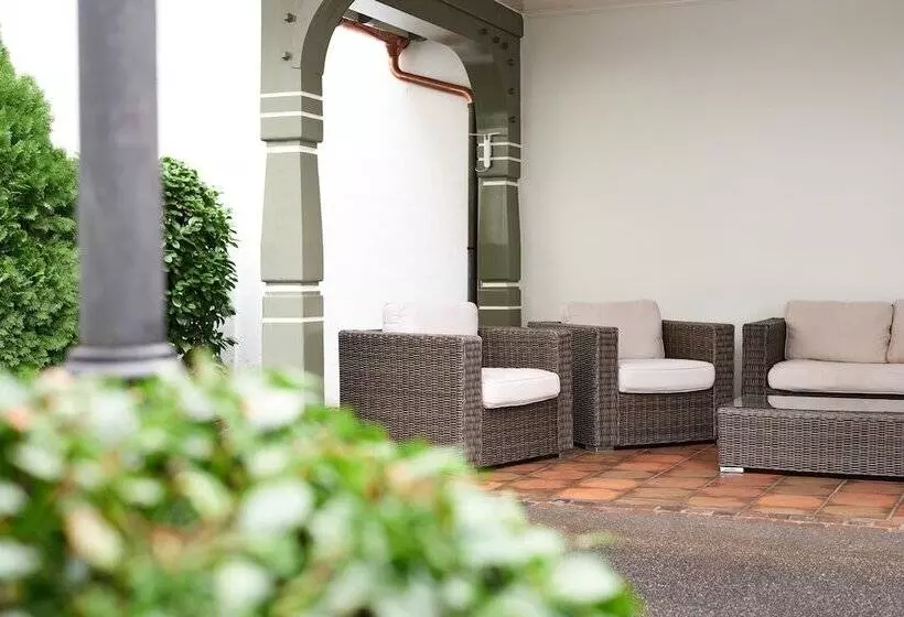 Central City Hotel Rochat