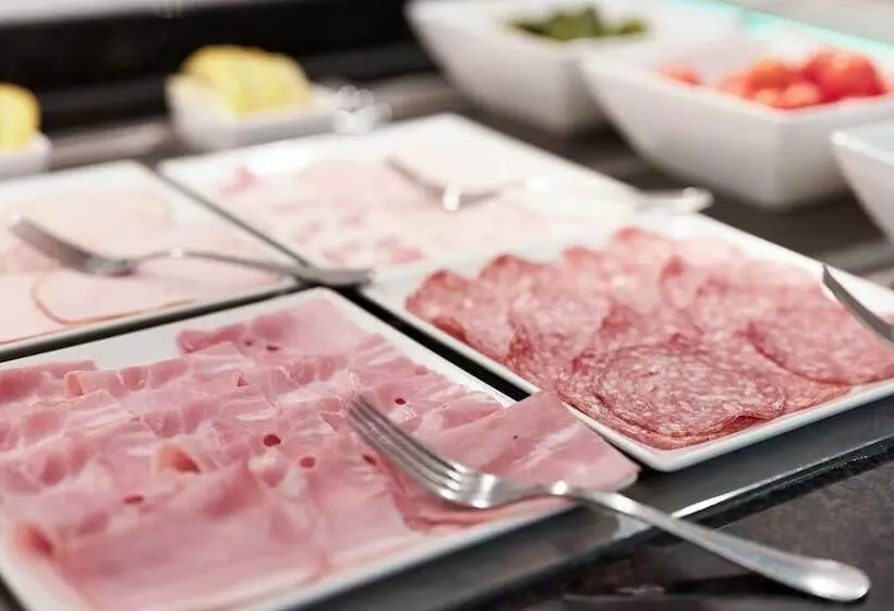 Central City Hotel Rochat