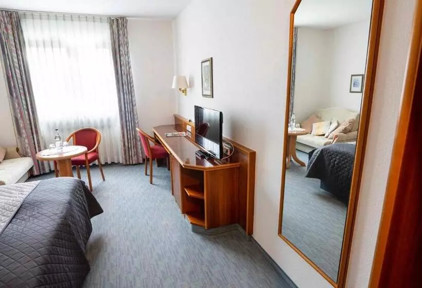 Garni Hotel Maselheimer Hof