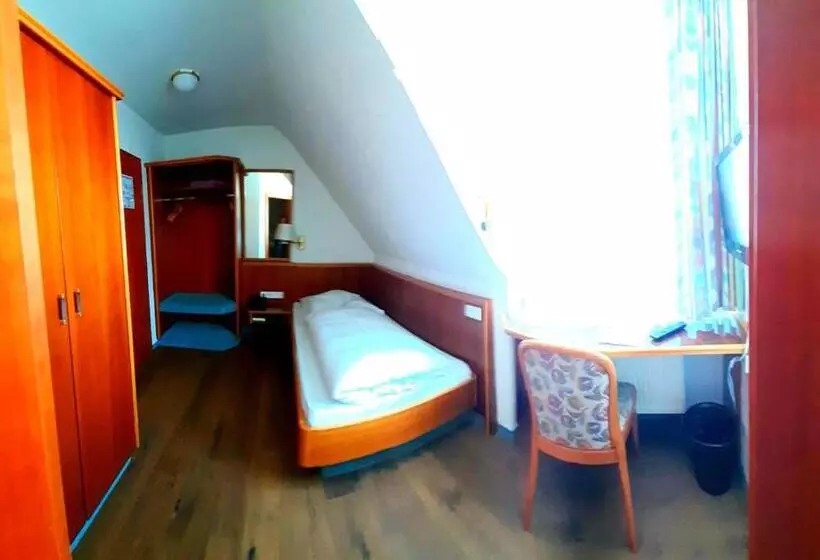 Garni Hotel Maselheimer Hof