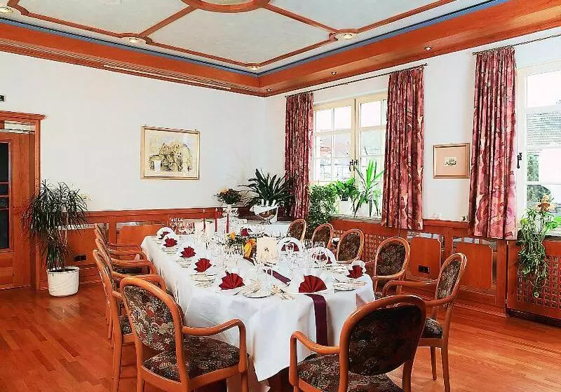 ホテル Bebra S Hessischer Hof