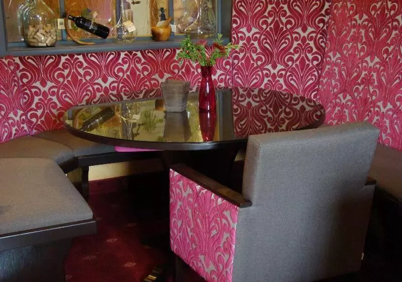 ホテル Bebra S Hessischer Hof