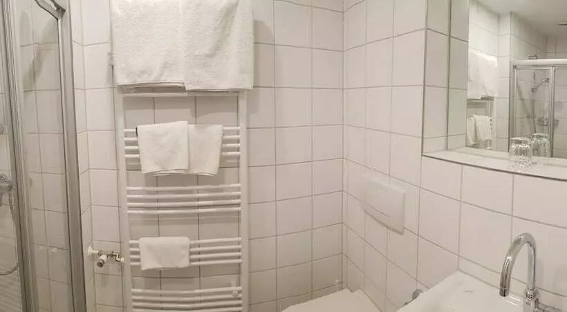 בית מלון כפרי Buscher S Und Restaurant