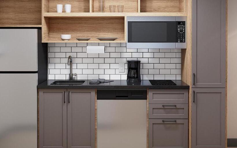 هتل Candlewood Suites Stafford