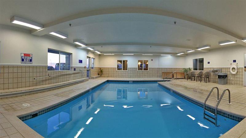 Crystal Inn Hotel & Suites   Great Falls