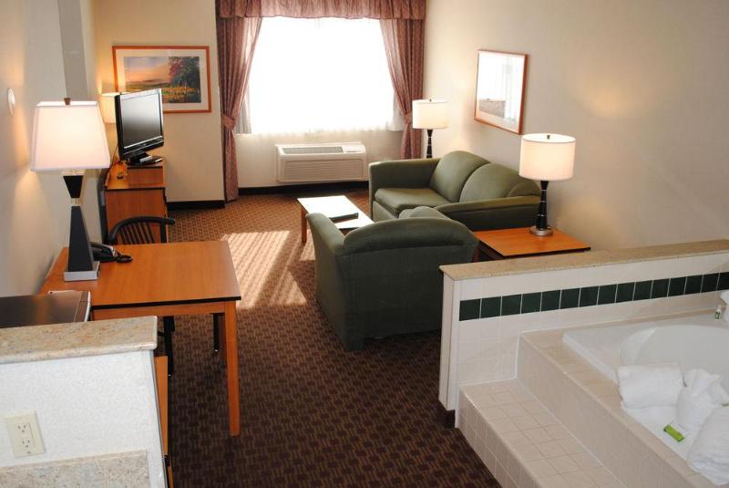 Crystal Inn Hotel & Suites   Great Falls