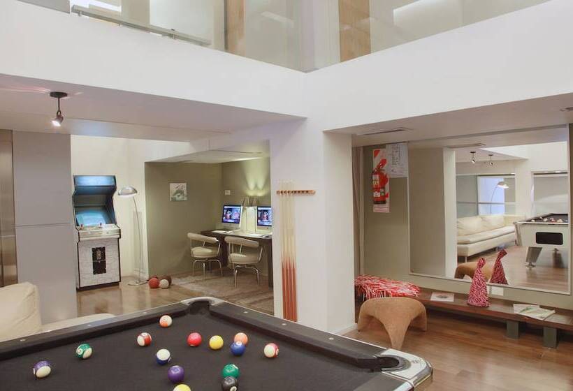 ホテル Esplendor By Wyndham Buenos Aires