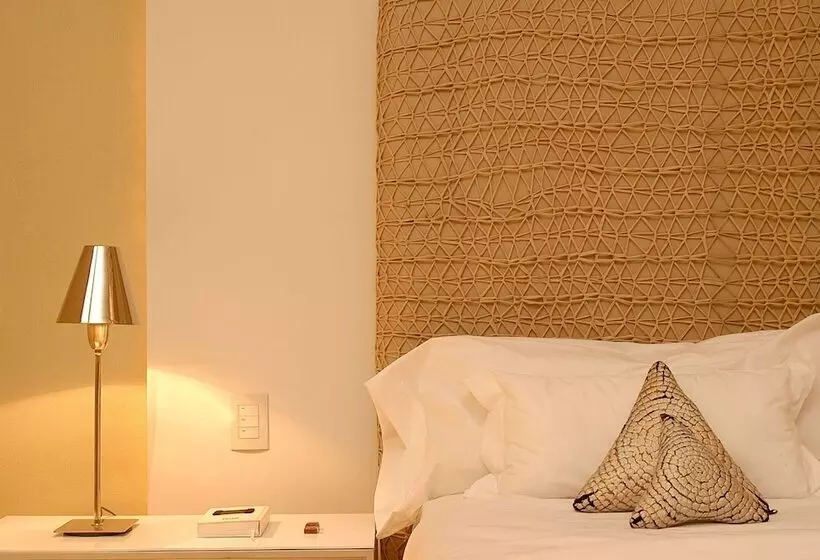 ホテル Esplendor By Wyndham Buenos Aires