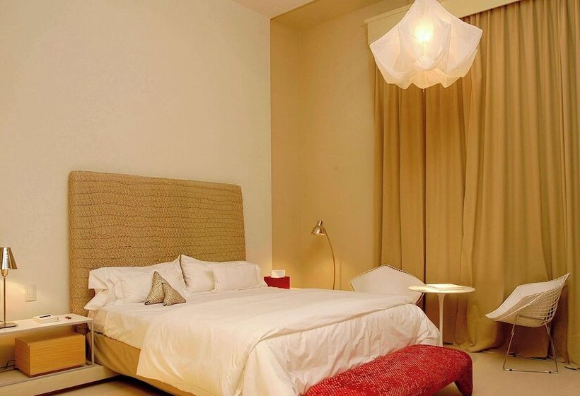 ホテル Esplendor By Wyndham Buenos Aires