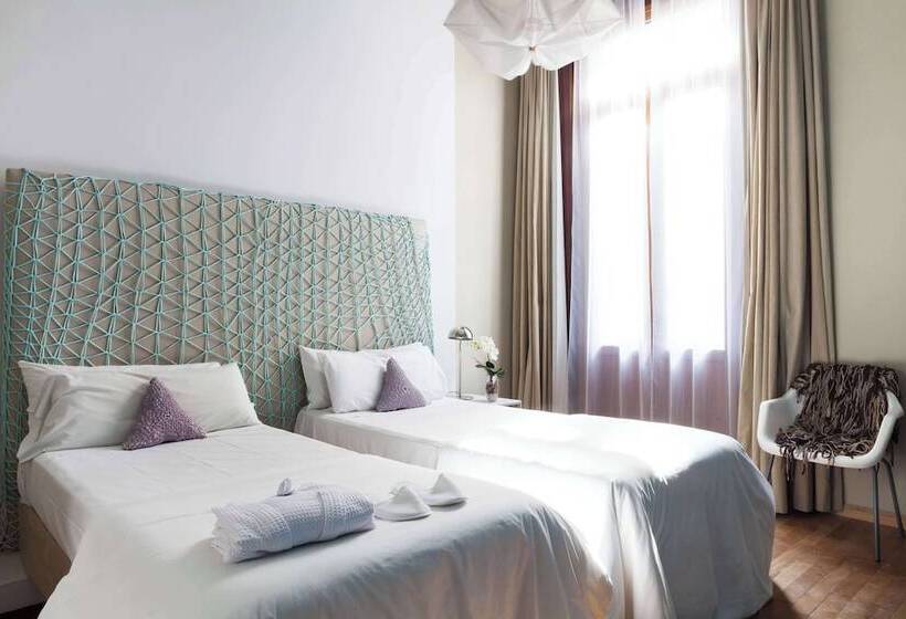 ホテル Esplendor By Wyndham Buenos Aires