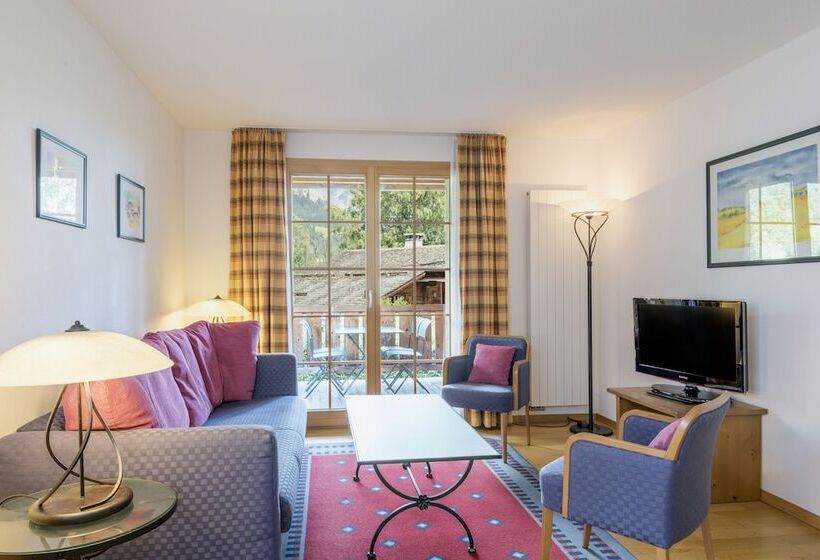 هتل Hapimag Ferienwohnungen Flims