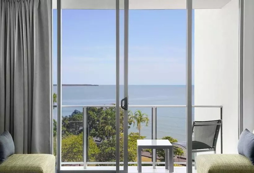 호텔 Mantra Trilogy