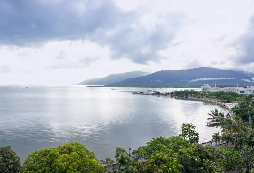 호텔 Mantra Trilogy