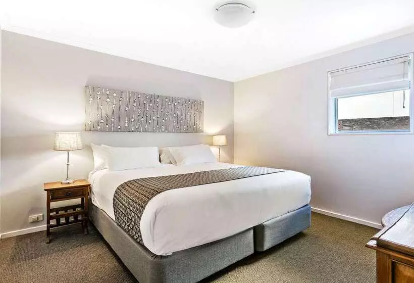 ホテル Quality Inn & Suites The Menzies