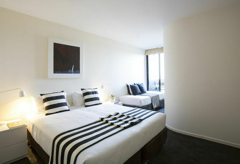 בית מלון כפרי Ultiqa Little Collins