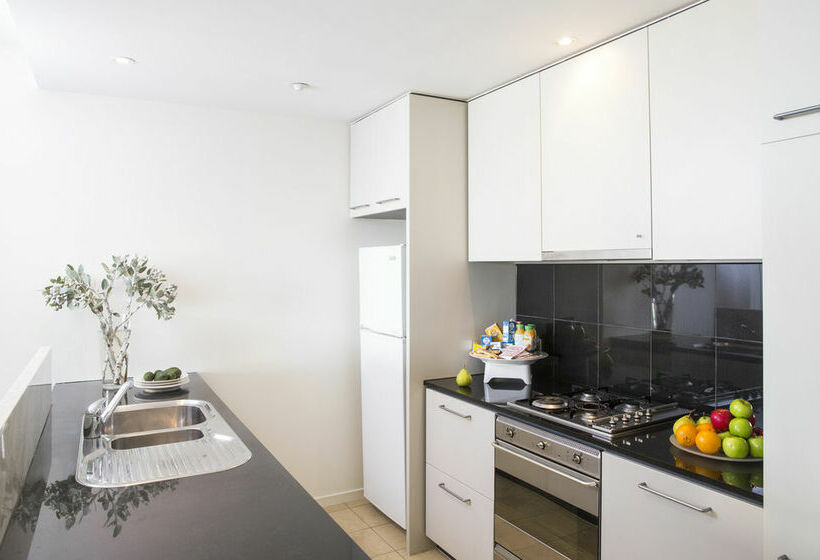 בית מלון כפרי Ultiqa Little Collins