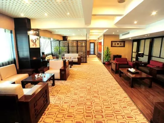 酒店 Ramada Plaza Guiyang