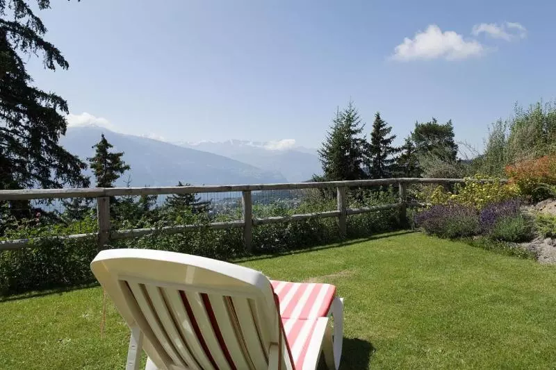 Отель Restaurant Le Mont Paisible, Cransmontana