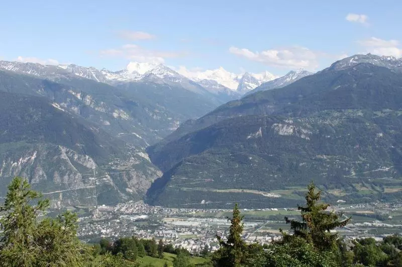 Отель Restaurant Le Mont Paisible, Cransmontana