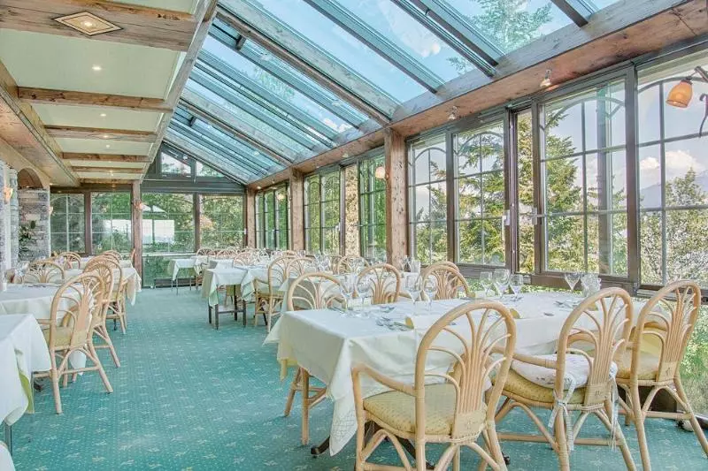 Отель Restaurant Le Mont Paisible, Cransmontana