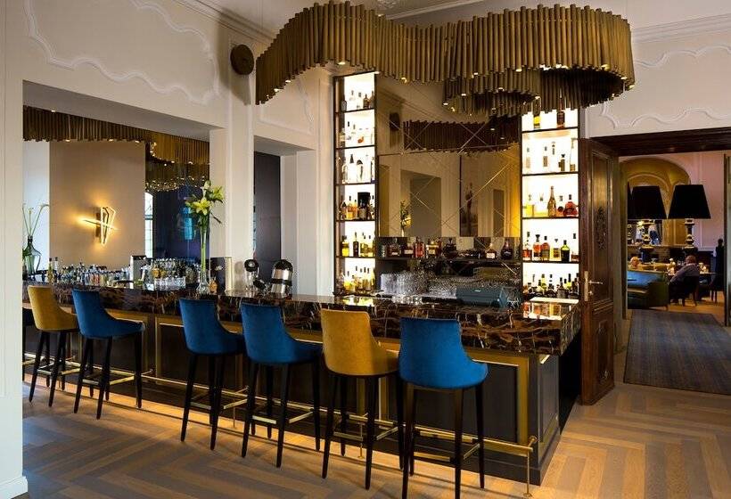 Otel Schloss Fleesensee