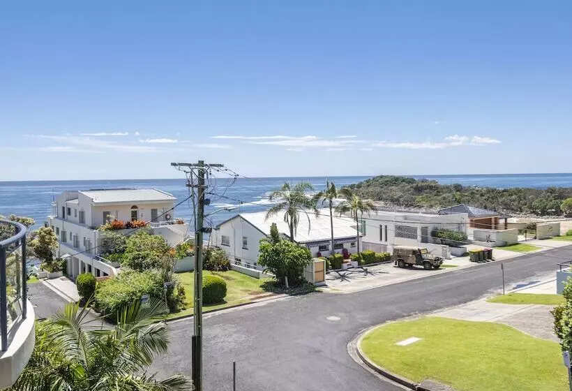 ホテル The Cove Yamba