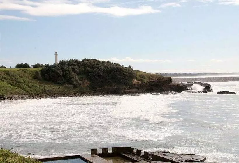 ホテル The Cove Yamba