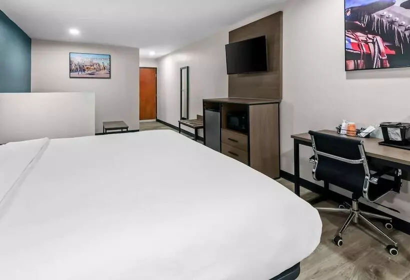 Microtel Inn & Suites By Wyndham Ft. Worth North/at Fossil