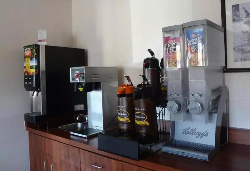 モーテル Super 8 By Wyndham Colorado Springs Airport