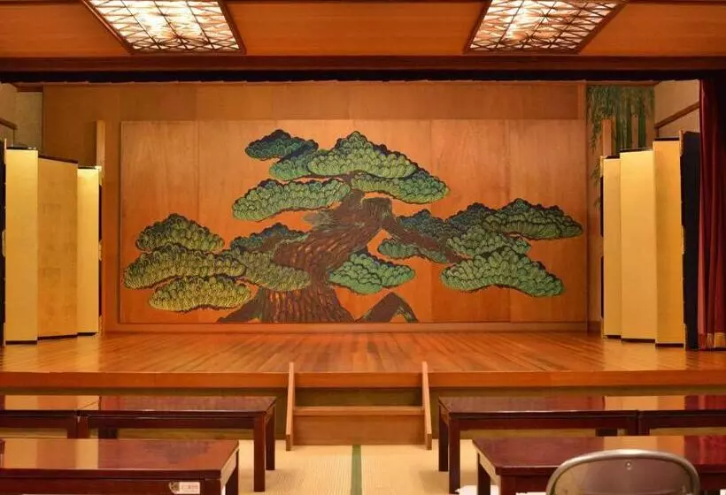 Hotelli Kimatsu Ryokan