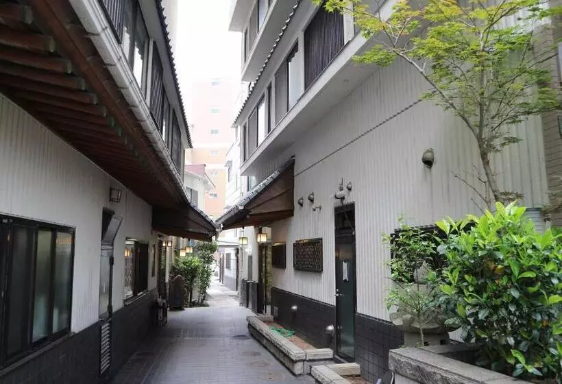 Hotelli Kimatsu Ryokan