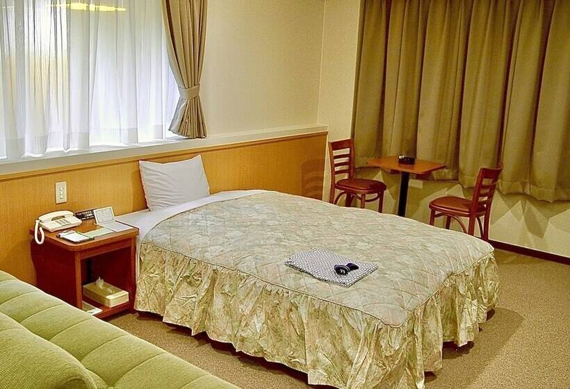 فندق Matsue Universal