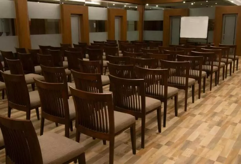 هتل Al Massa Grand