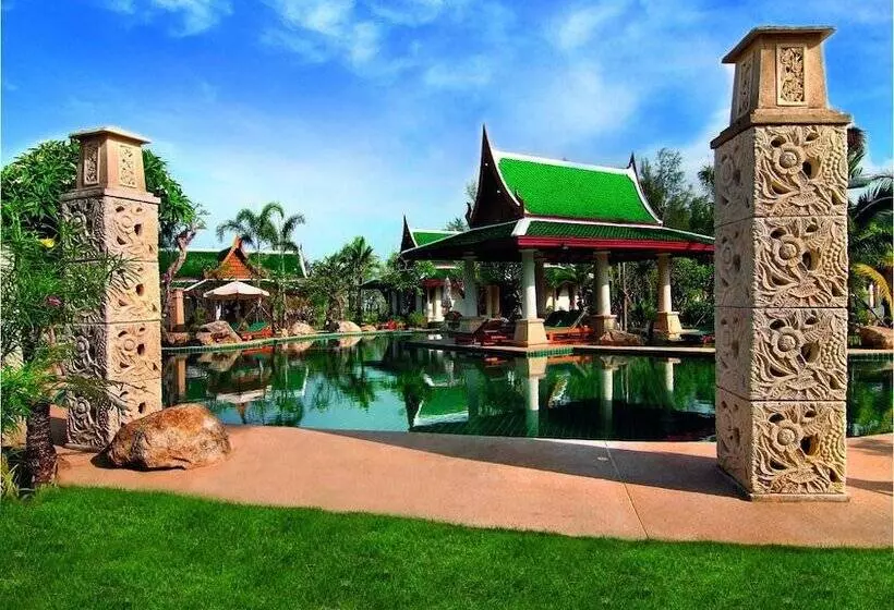 Отель Miracle Island Resort