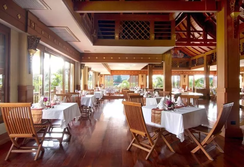 Отель Miracle Island Resort