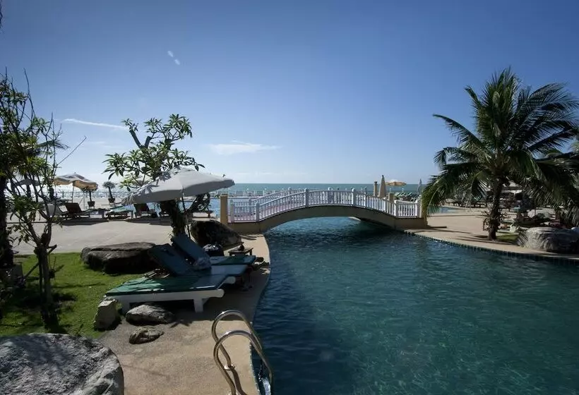 Отель Miracle Island Resort