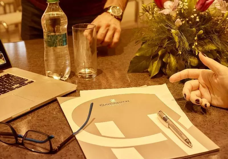 호텔 Continental Forum Oradea