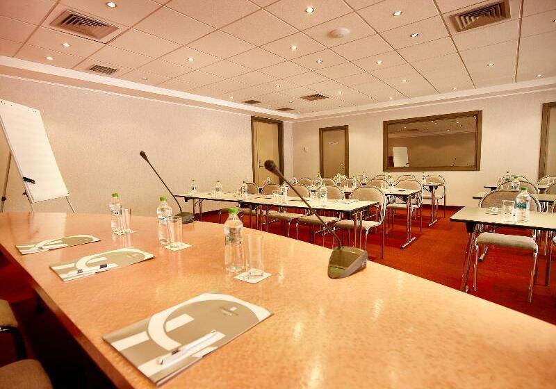 فندق Continental Forum Oradea