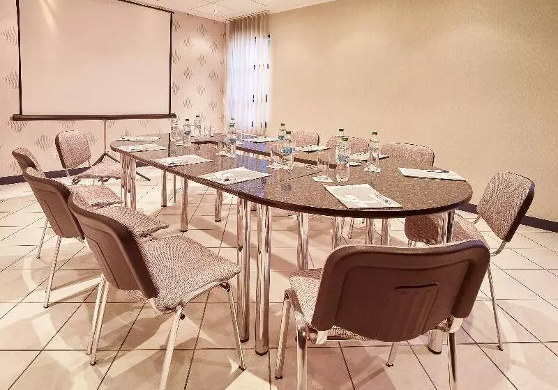 호텔 Continental Forum Oradea