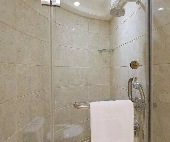 Grand Palace Hotel   Grand Hotel Management Group