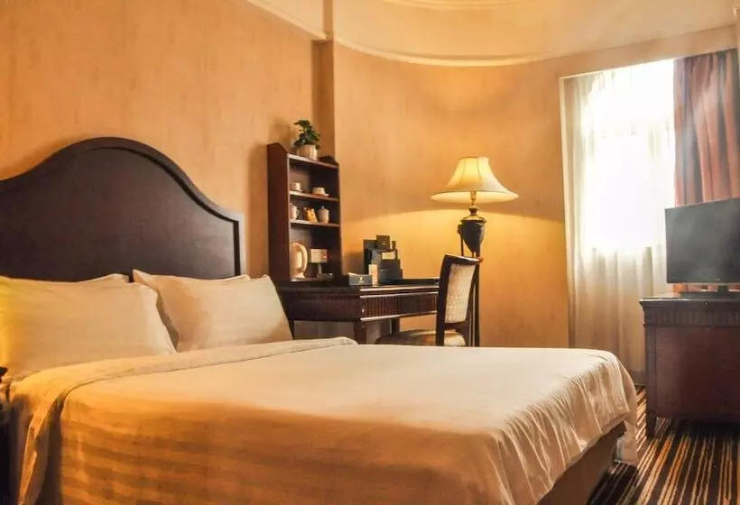 Grand Palace Hotel   Grand Hotel Management Group