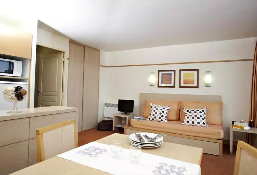 Hotel Le Moulin Des Cordeliers S4