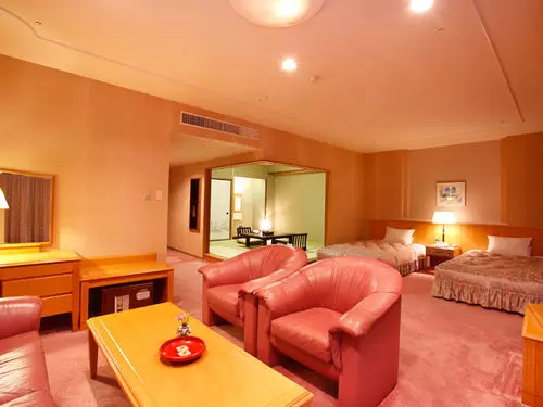 호텔 Royal Yamanaka Onsen Kajikaso