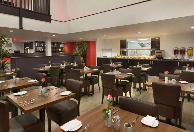 호텔 Ramada Oxford