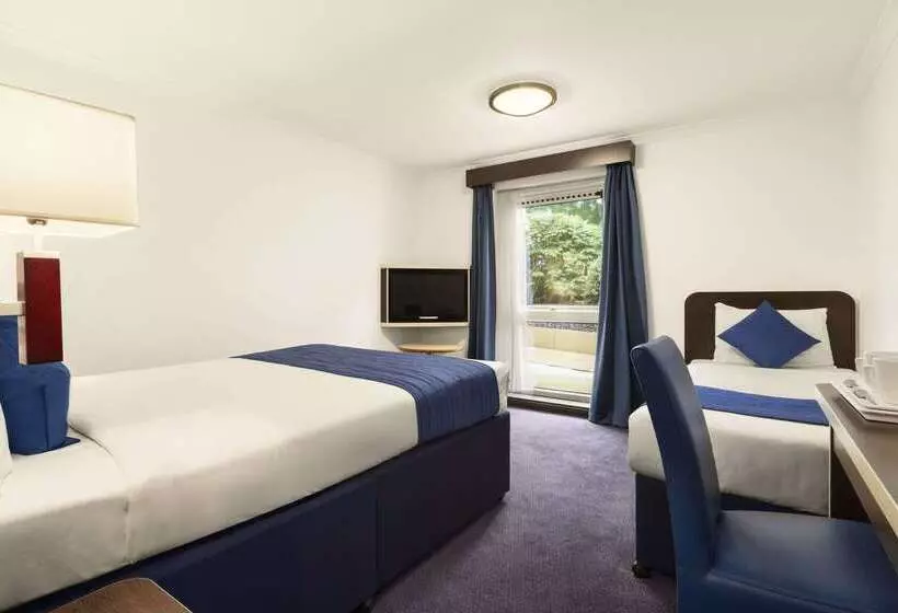 호텔 Ramada Oxford