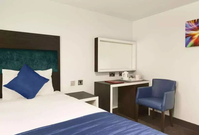 호텔 Ramada Oxford