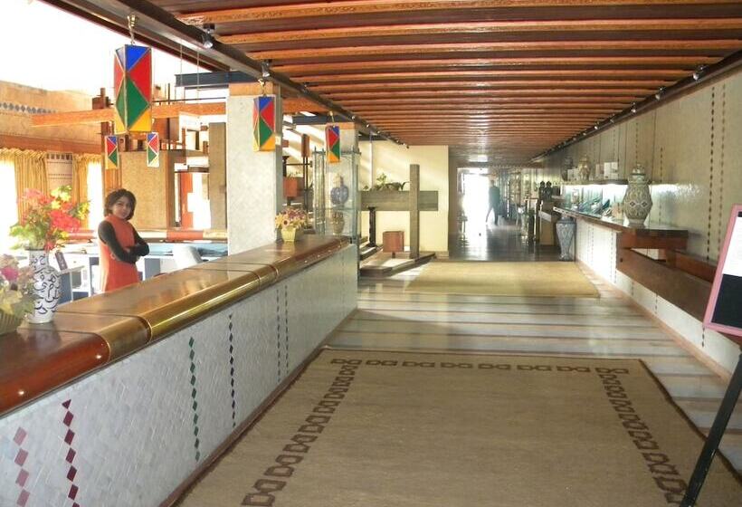 فندق Sidi Harazem